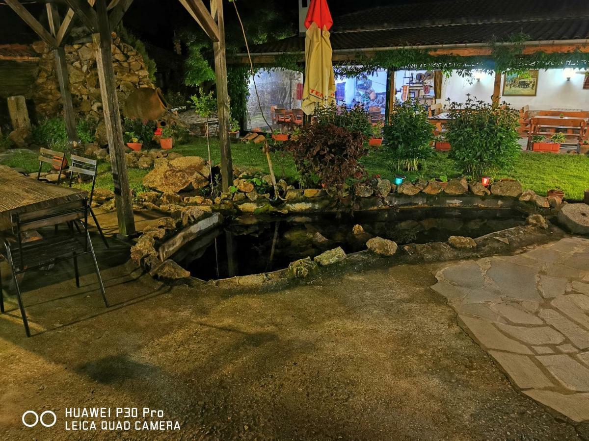 Комплекс Валера Hotel Gabarevo Exterior foto